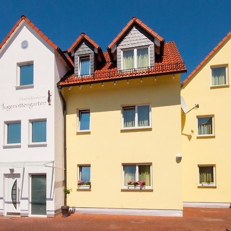 פרידריכסדורף Hotel & Restaurant Hugenottengarten מראה חיצוני תמונה