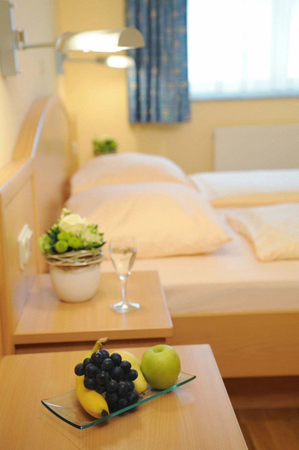 פרידריכסדורף Hotel & Restaurant Hugenottengarten מראה חיצוני תמונה